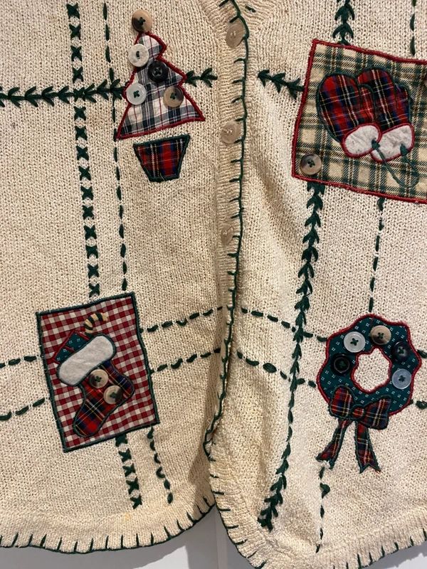 Vintage Victoria Jones Christmas Knit Vest Patchwork Festive Button Cardigan Petite