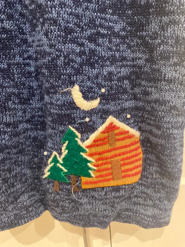 Bobbie Brooks Christmas knit vest reindeer cabin scene zip front XL 16-18