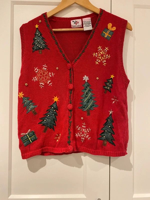Vintage Christmas Vest Red Knit Nutcracker Xmas Trees Medium