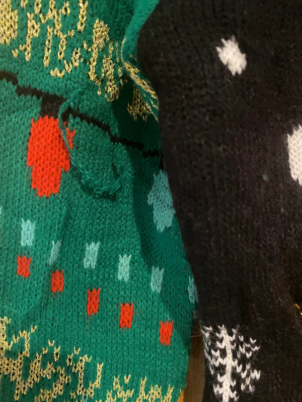 No Boundaries Santa Christmas Jumper – XS