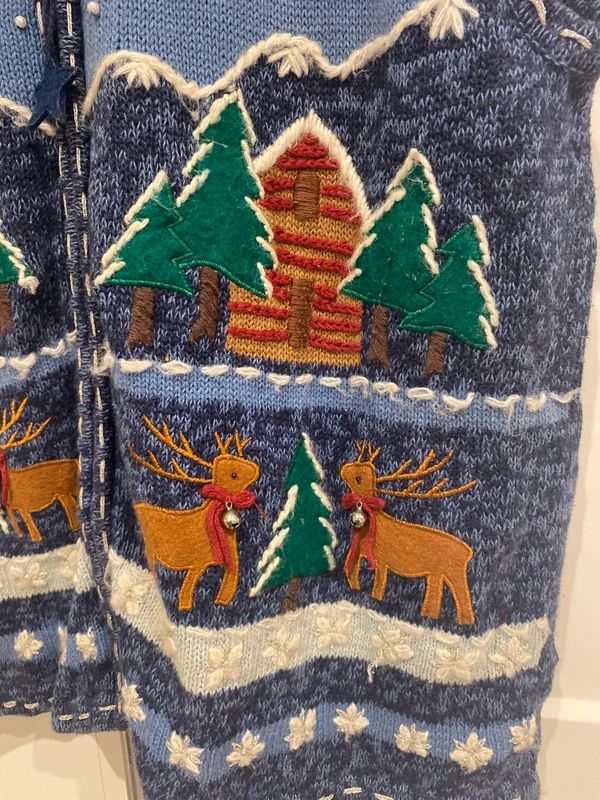 Bobbie Brooks Christmas knit vest reindeer cabin scene zip front XL 16-18