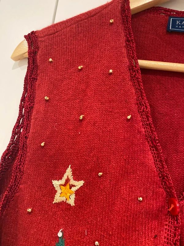 Karen Scott Christmas Tree Vest Red Embroidered Sequin XL (Fits 16)